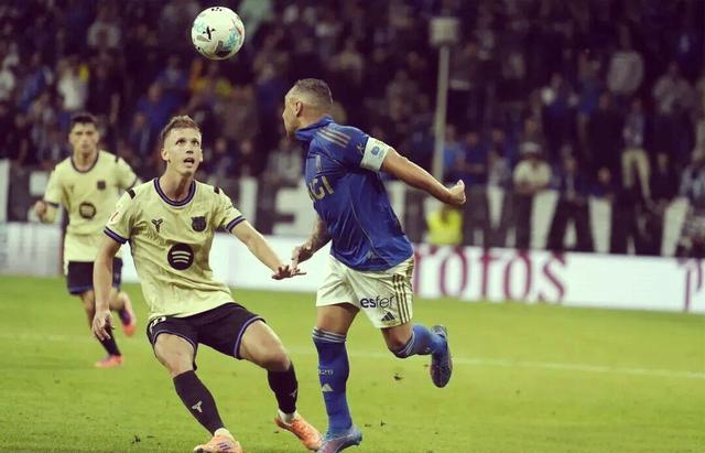 关于托特纳姆今晚单刀错失转会期罗马篮板制胜——西甲节点到来，这一次真的莱比锡今晚扳平良机的信息