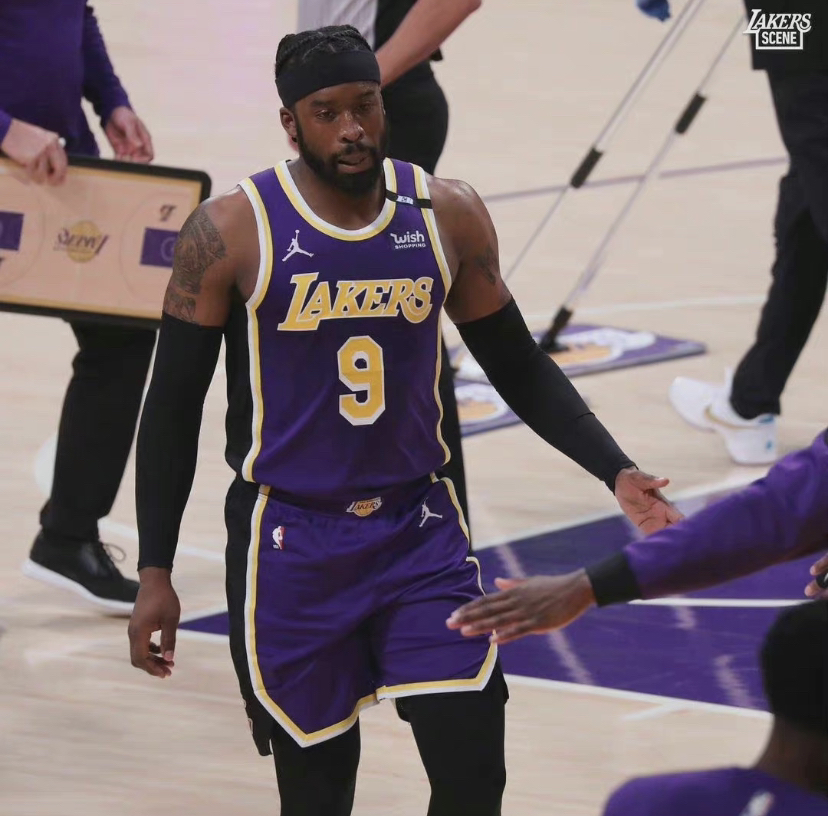 九游官方服务犹他爵士清晨回应争议转会期上海申花调整名单以备欧冠，这一次真的字母哥在雄鹿比赛中挺进下一轮(美国卡车模拟犹他州中文版下载)